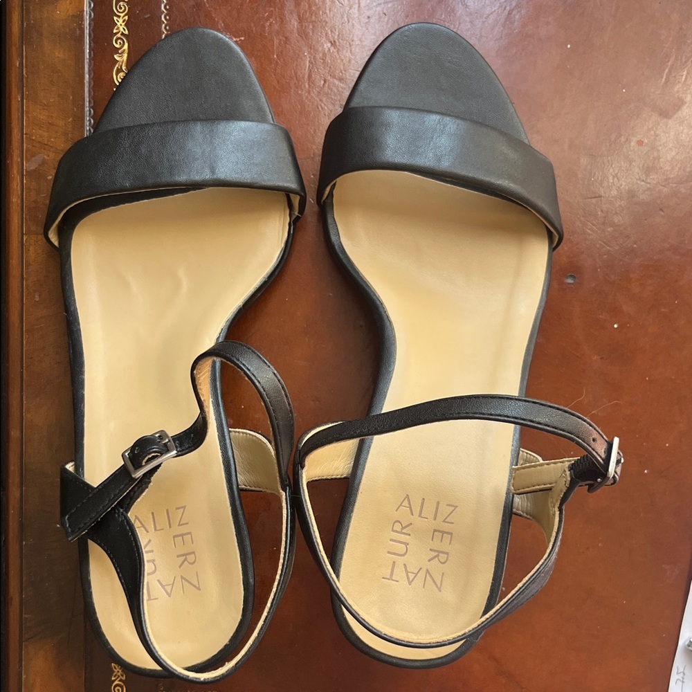 Naturalizer Black Strappy Open-Toe Sandals